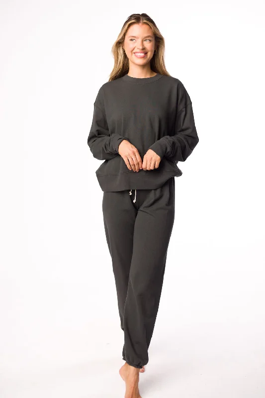 Raelynn 100% Organic Cotton Pullover and Jogger Set in Washed Black