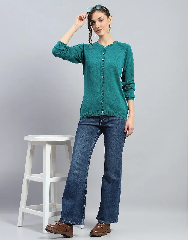 Women Green Solid Round Neck Full Sleeve Cardigan